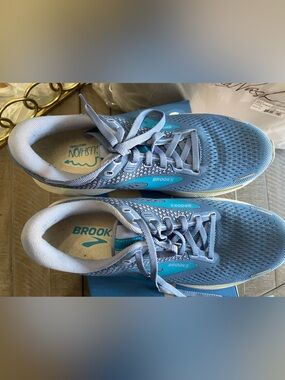 Brooks Women's Light Blue Mesh Running Shoes